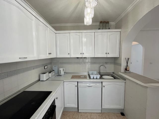 2 soveværelse Bungalow til salg i Orihuela Costa med swimmingpool - € 204.950 (Ref: 9948748)