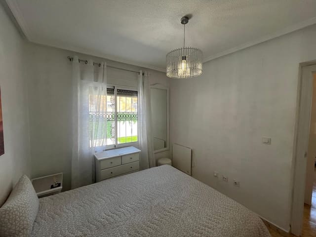2 soveværelse Bungalow til salg i Orihuela Costa med swimmingpool - € 204.950 (Ref: 9948748)