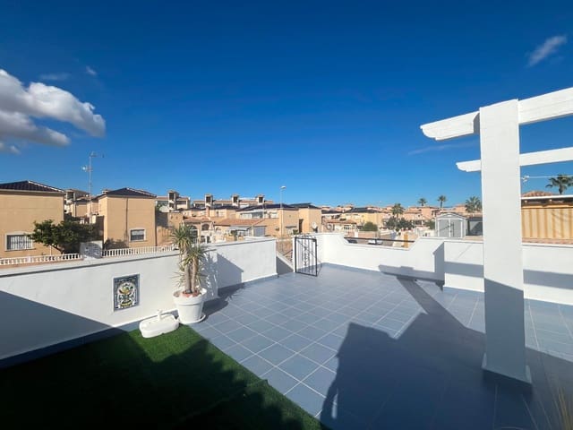 2 soveværelse Bungalow til salg i Orihuela Costa med swimmingpool - € 204.950 (Ref: 9948748)