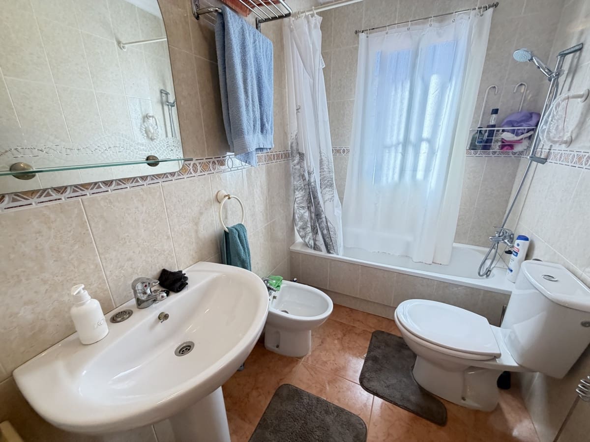 3 sypialnia Dom na sprzedaż w Cabo Roig z basenem - 229 995 € (Ref: 9948763)
