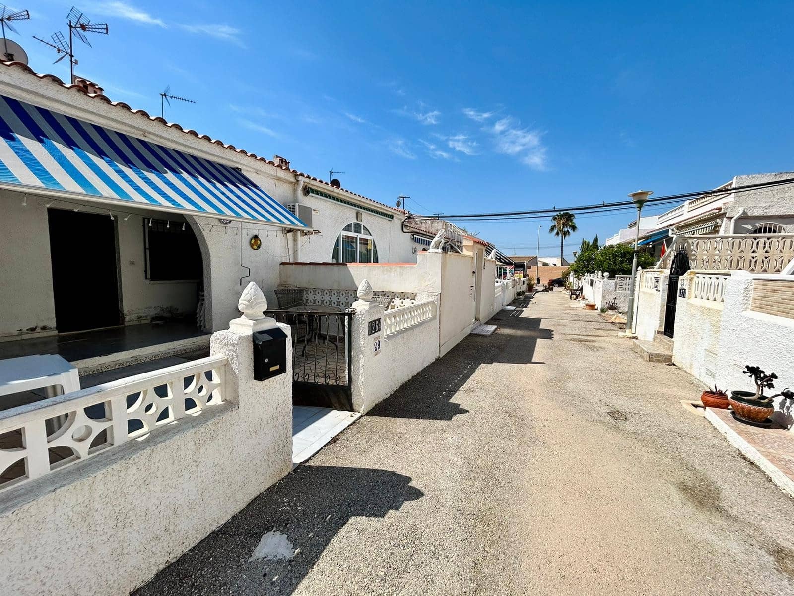 2 makuuhuone Paritalo myytävänä paikassa Torrevieja - 114 000 € (Ref: 9953262)