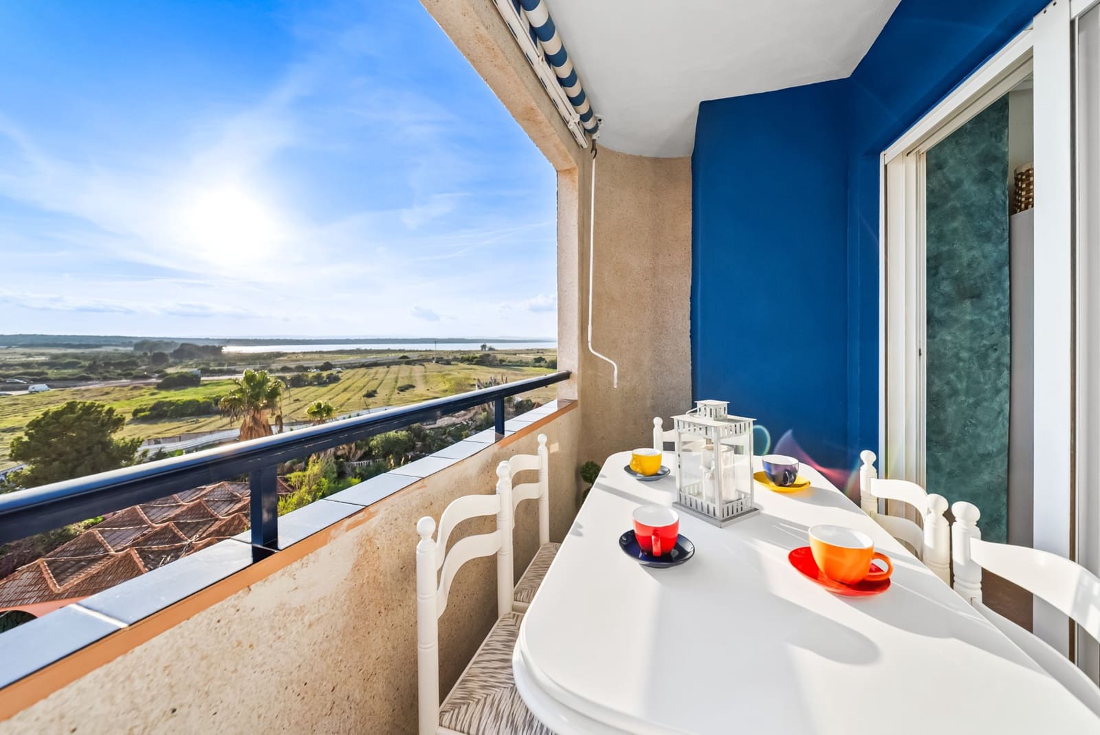 2 makuuhuone Bungalow myytävänä paikassa Torrevieja mukana uima-altaan - 172 900 € (Ref: 9953269)