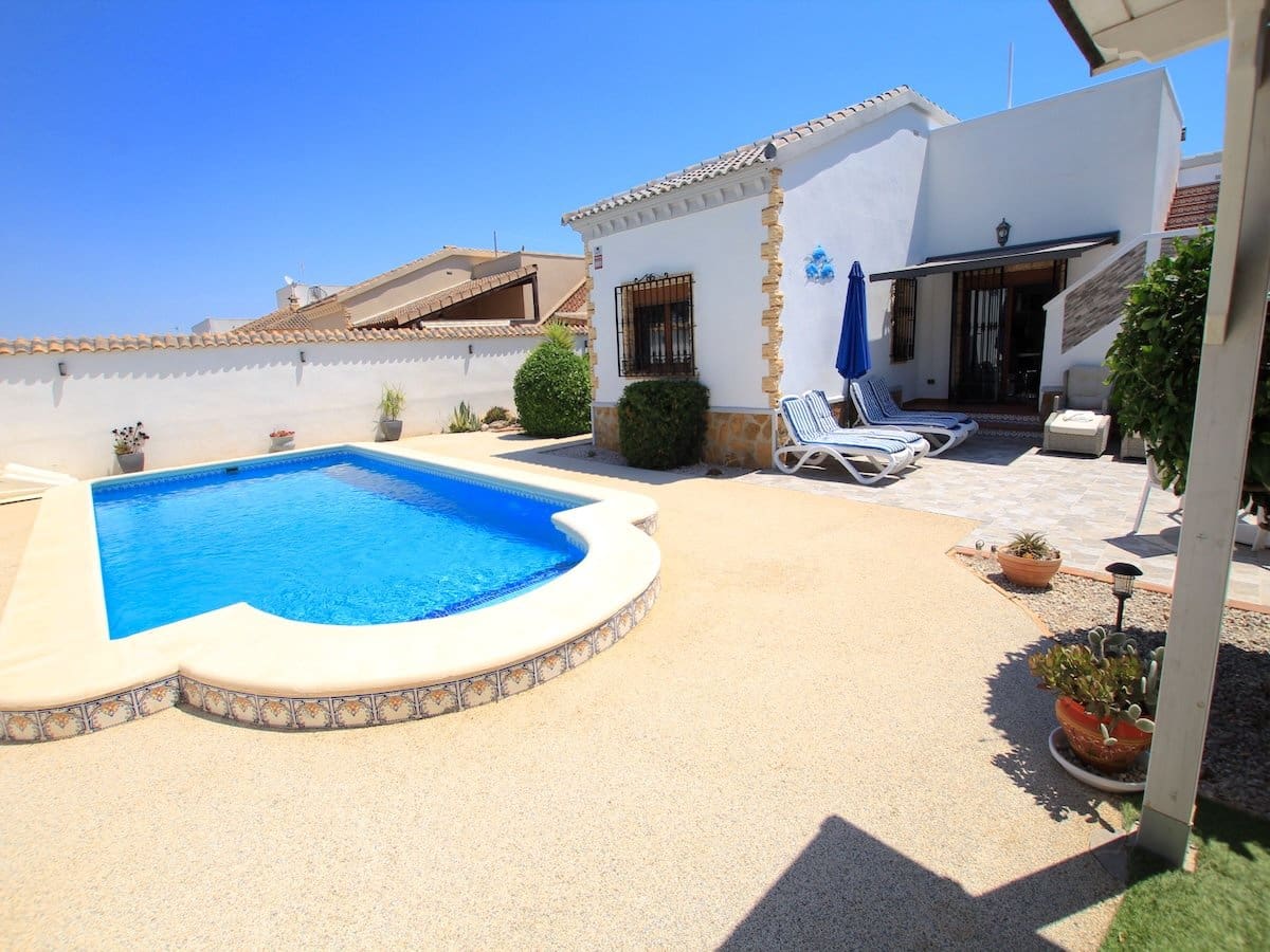 3 soveværelse Villa til salg i Formentera del Segura med swimmingpool - € 425.000 (Ref: 9953271)