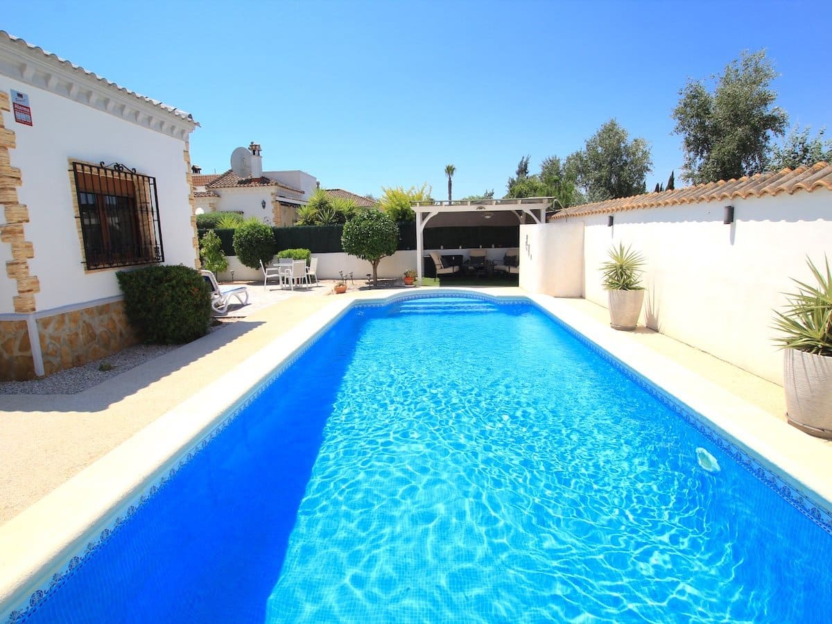 3 soveværelse Villa til salg i Formentera del Segura med swimmingpool - € 425.000 (Ref: 9953271)