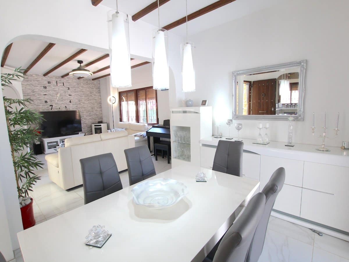 3 soveværelse Villa til salg i Formentera del Segura med swimmingpool - € 425.000 (Ref: 9953271)