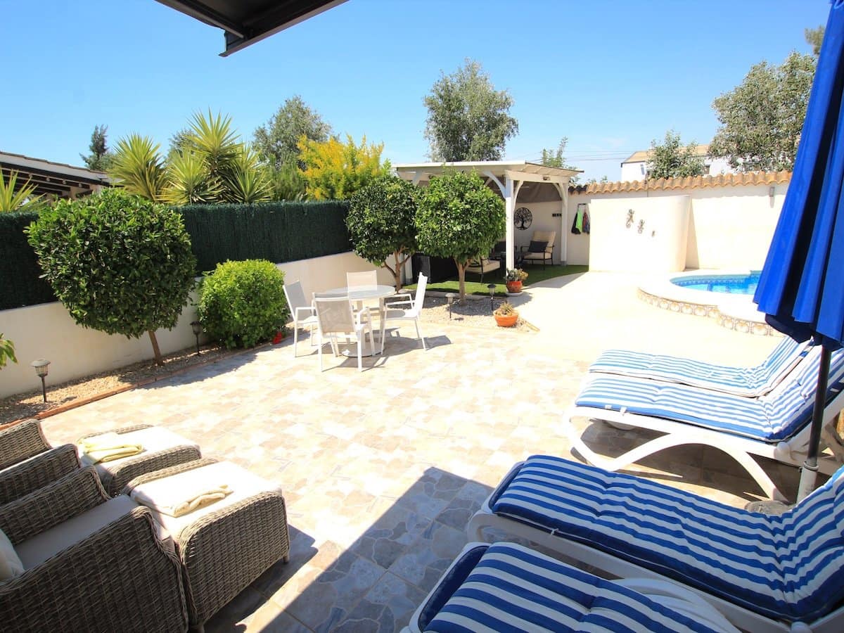 3 soveværelse Villa til salg i Formentera del Segura med swimmingpool - € 425.000 (Ref: 9953271)