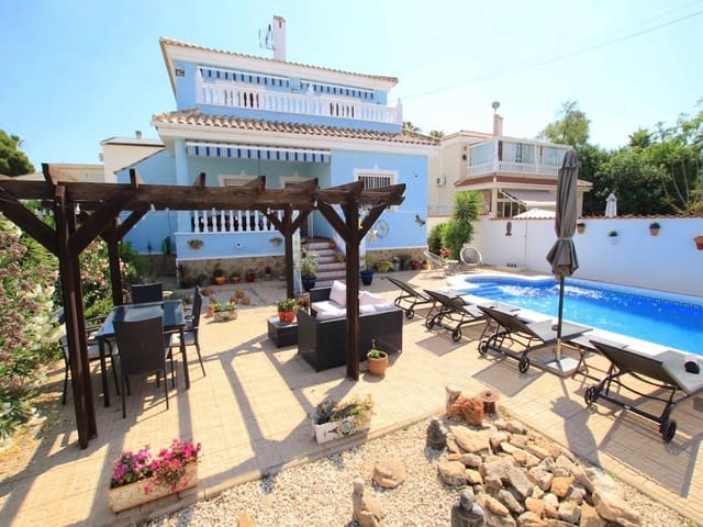 5 Zimmer Villa zu verkaufen in Ciudad Quesada, Rojales mit Pool - 525.000 € (Ref: 9953281)
