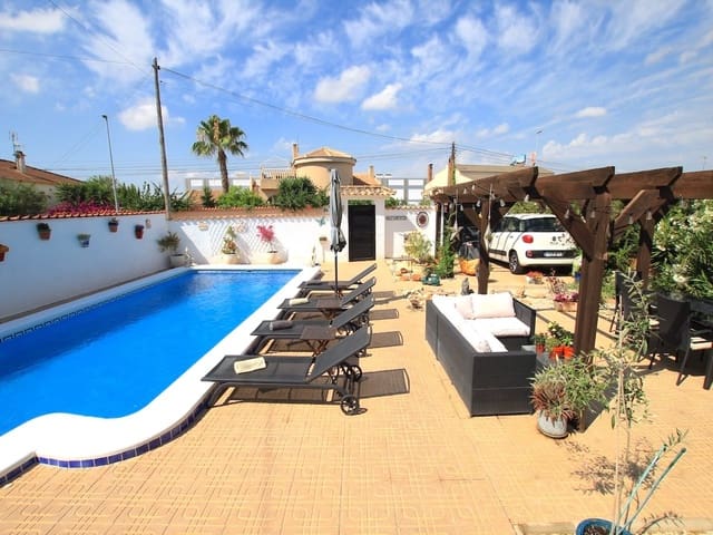 5 Zimmer Villa zu verkaufen in Ciudad Quesada, Rojales mit Pool - 525.000 € (Ref: 9953281)