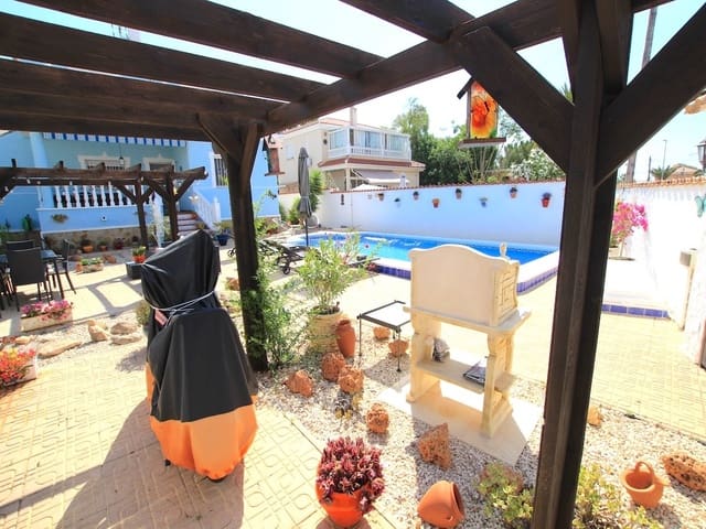 5 Zimmer Villa zu verkaufen in Ciudad Quesada, Rojales mit Pool - 525.000 € (Ref: 9953281)