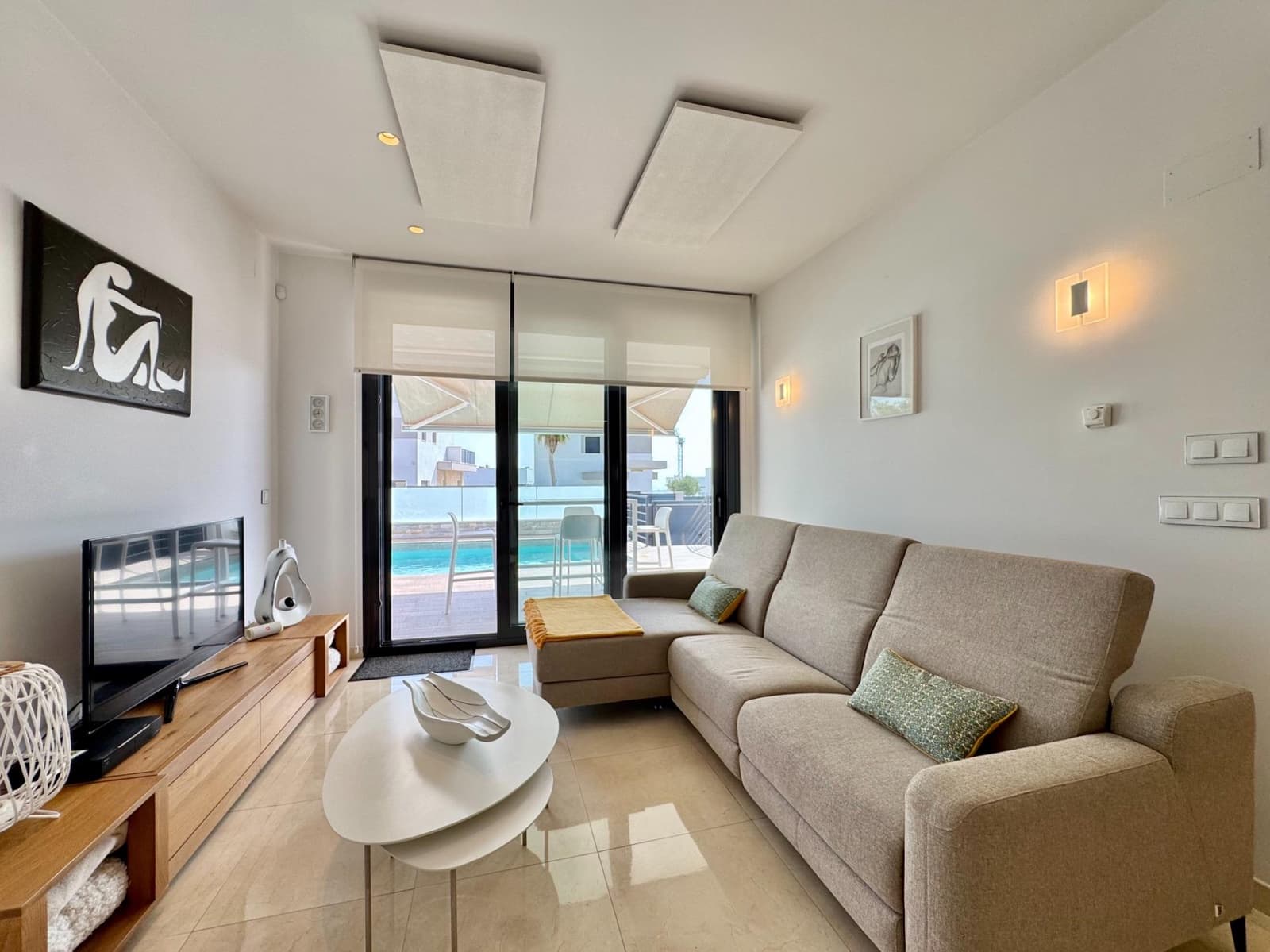 3 Zimmer Villa zu verkaufen in San Miguel de Salinas mit Pool Garage - 399.000 € (Ref: 9959160)