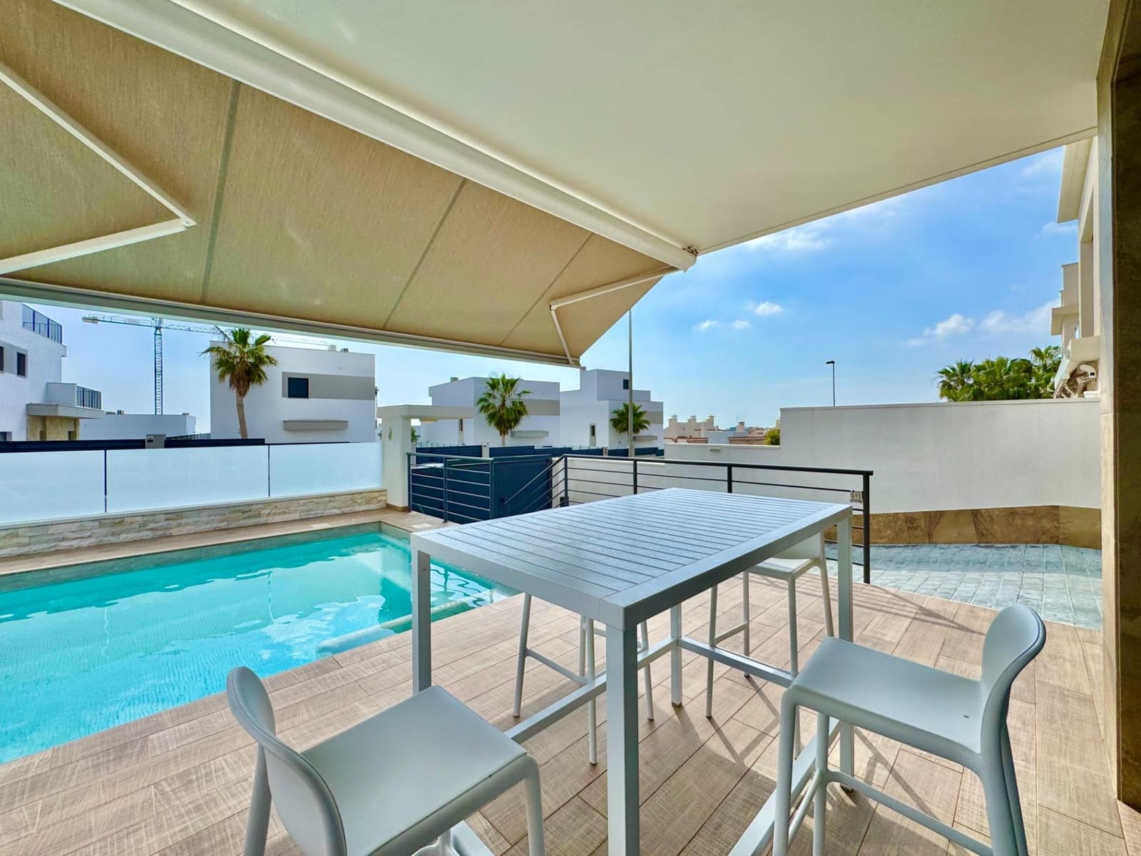 3 Zimmer Villa zu verkaufen in San Miguel de Salinas mit Pool Garage - 399.000 € (Ref: 9959160)