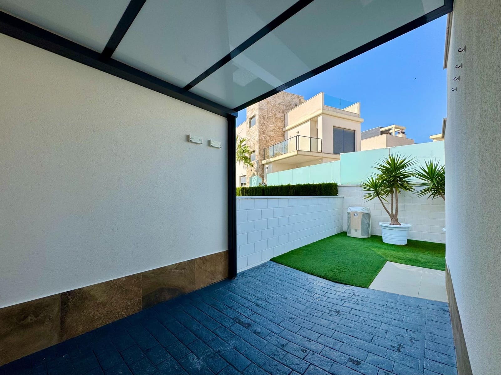 3 Zimmer Villa zu verkaufen in San Miguel de Salinas mit Pool Garage - 399.000 € (Ref: 9959160)