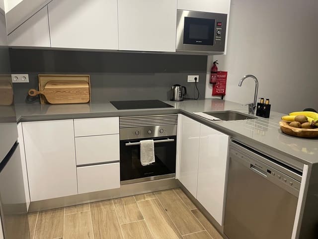 2 slaapkamer Appartement te koop in Orihuela Costa, Orihuela met zwembad garage - € 299.000 (Ref: 9959168)