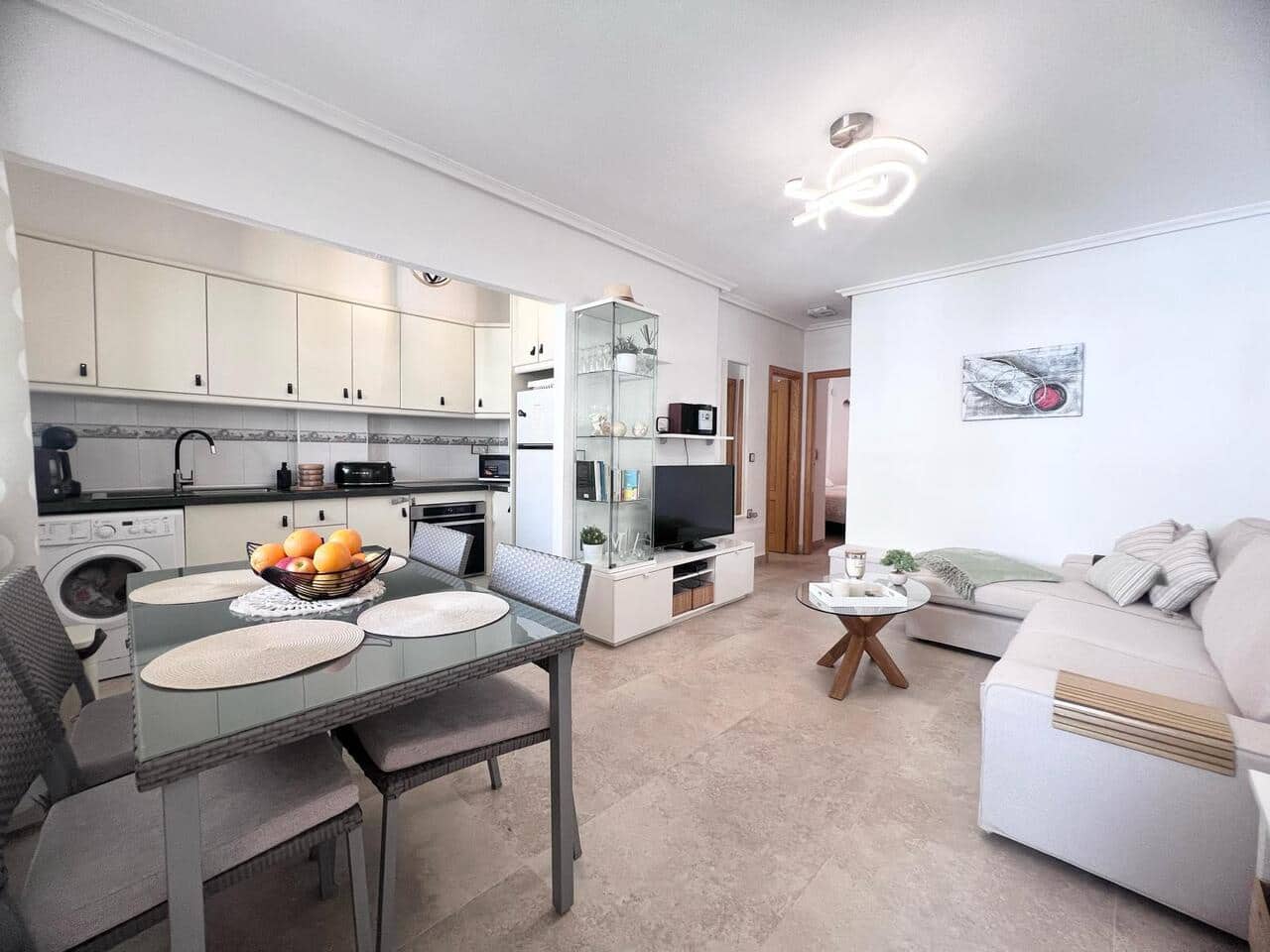 2 soverom Leilighet til salgs i Los Altos med svømmebasseng - € 159 000 (Ref: 9961207)