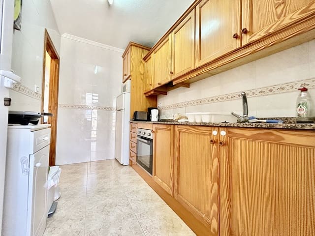 2 soveværelse Lejlighed til salg i La Zenia, Orihuela med swimmingpool garage - € 165.000 (Ref: 9964349)