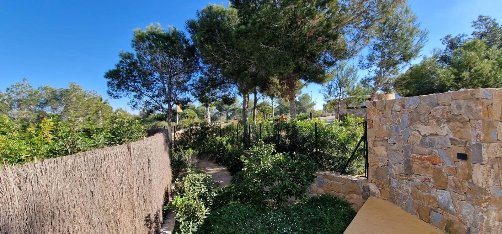 3 bedroom Apartment for sale in Orihuela with pool garage - € 479,000 (Ref: 9964440)
