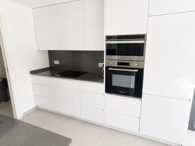 5 soverom Villa til salgs i Algorfa med svømmebasseng garasje - € 550 000 (Ref: 9965718)