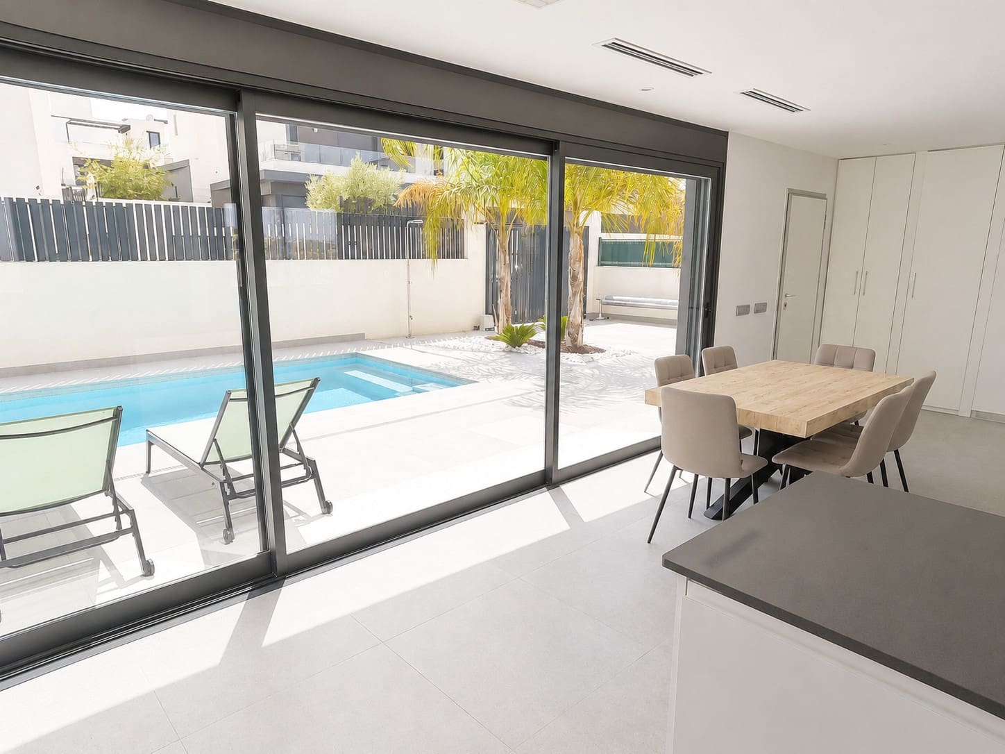 5 soverom Villa til salgs i Algorfa med svømmebasseng garasje - € 550 000 (Ref: 9965718)