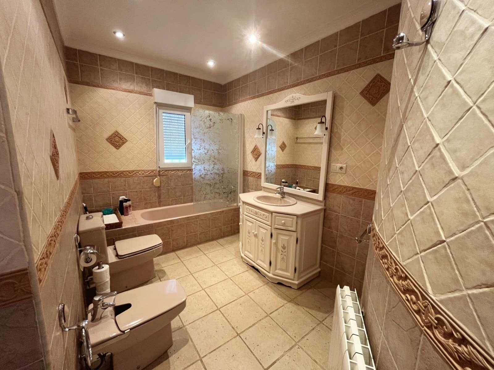 4 sypialnia Willa na sprzedaż w Ciudad Quesada z basenem - 585 000 € (Ref: 9965720)