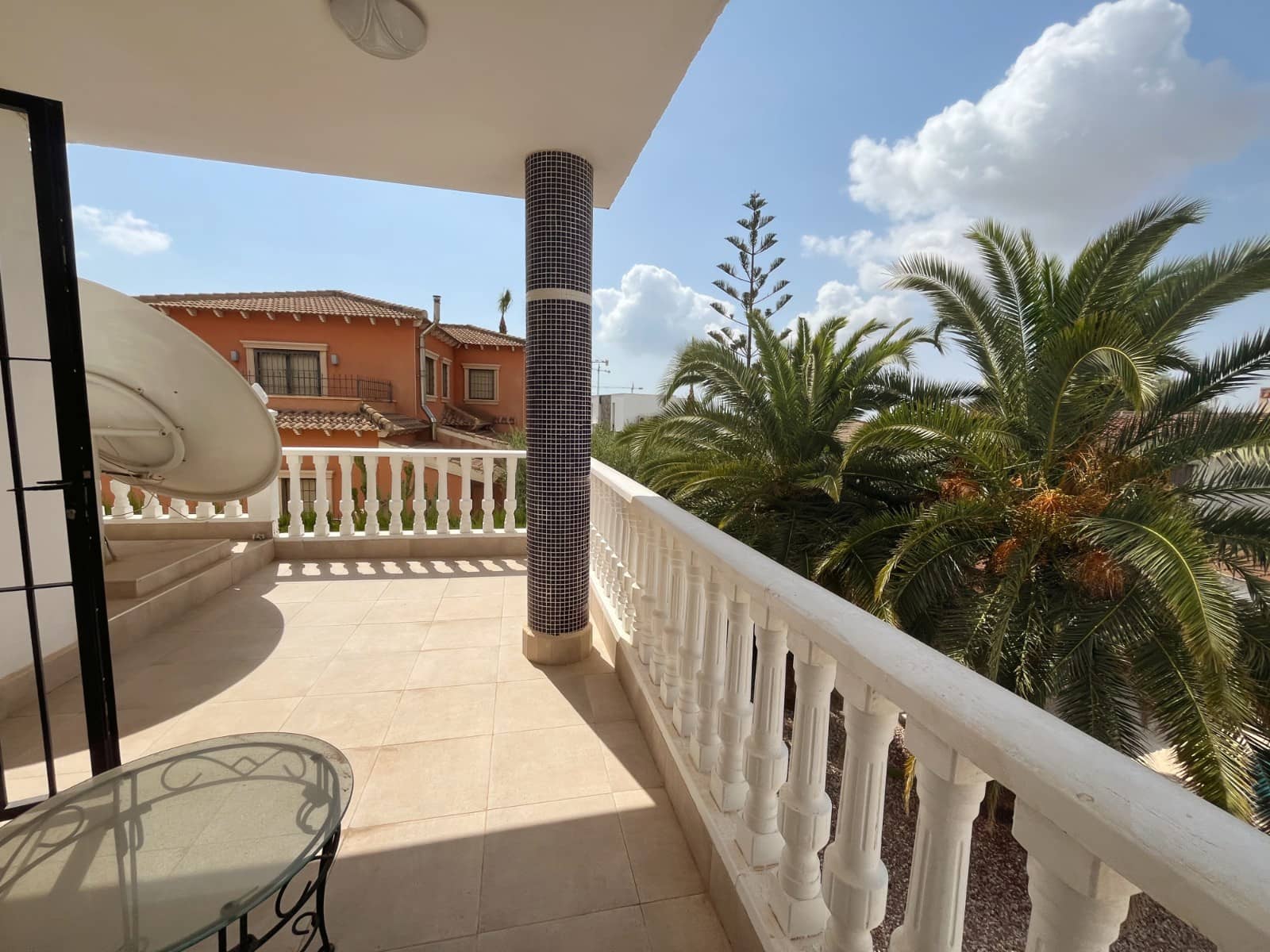 4 sypialnia Willa na sprzedaż w Ciudad Quesada z basenem - 585 000 € (Ref: 9965720)
