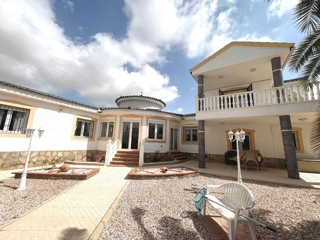 4 sypialnia Willa na sprzedaż w Ciudad Quesada, Rojales z basenem - 585 000 € (Ref: 9965720)