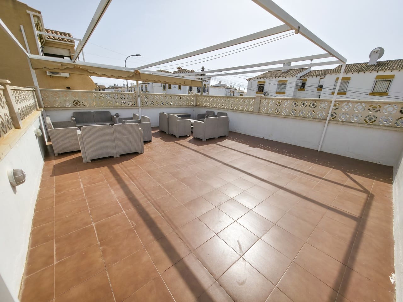 2 chambre Appartement à vendre à Villamartin avec piscine - 139 950 € (Ref: 9967089)