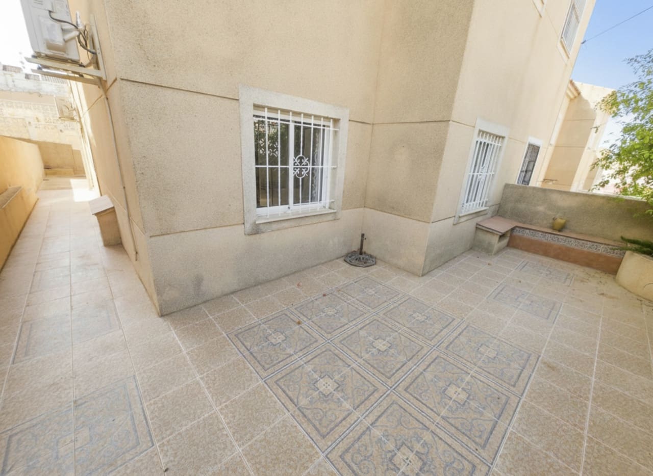 2 chambre Appartement à vendre à Villamartin avec piscine - 139 950 € (Ref: 9967089)