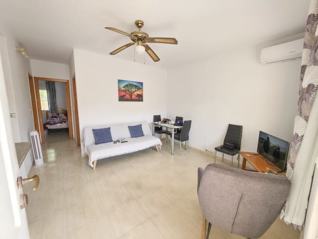Apartamento de 2 habitaciones en Villamartin, Orihuela en venta con piscina - 139.950 € (Ref: 9967089)