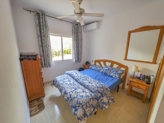 Apartamento de 2 habitaciones en Villamartin, Orihuela en venta con piscina - 139.950 € (Ref: 9967089)