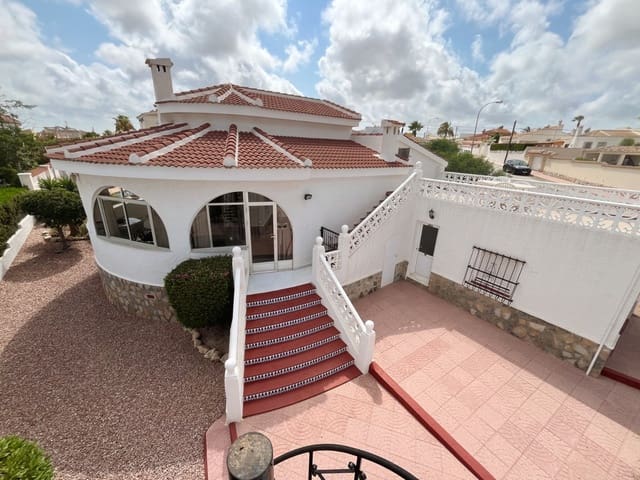 4 camera da letto Villa in vendita in Ciudad Quesada, Rojales con piscina garage - 625.000 € (Rif: 9971773)
