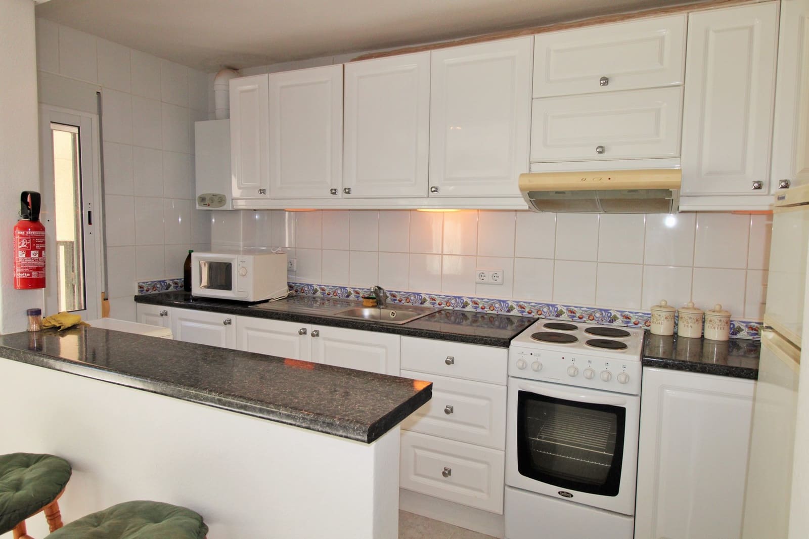 3 soverom Hus til salgs i Villamartin med svømmebasseng - € 249 990 (Ref: 9981500)
