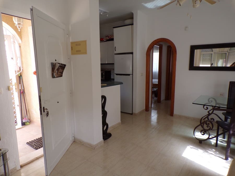 2 makuuhuone Huvila myytävänä paikassa Campoamor mukana uima-altaan - 229 000 € (Ref: 9981505)
