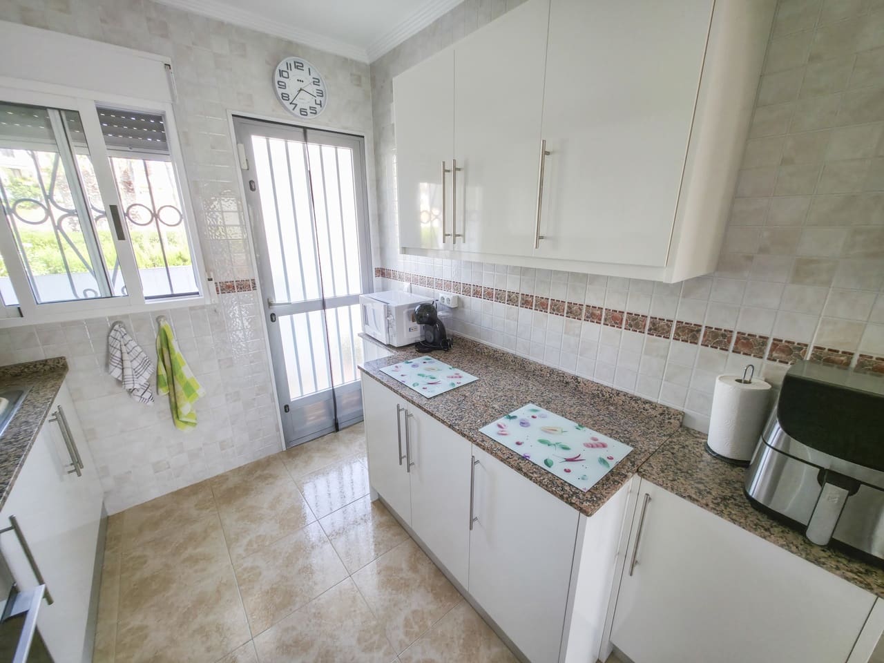 2 sovrum Lägenhet till salu i Villamartin med pool - 149 950 € (Ref: 9986245)