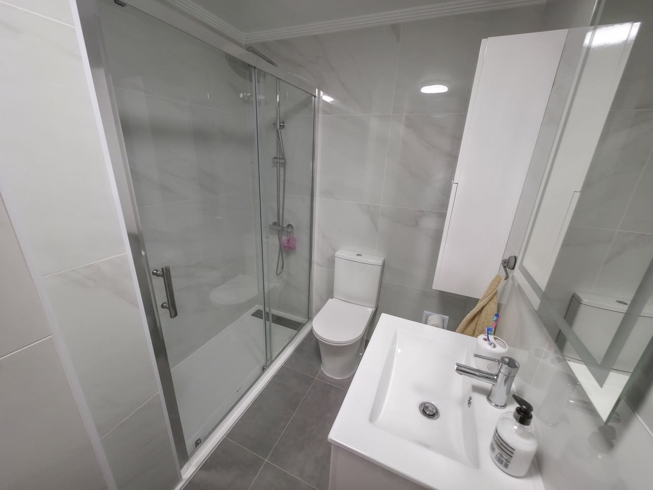 2 sovrum Lägenhet till salu i Villamartin med pool - 149 950 € (Ref: 9986245)