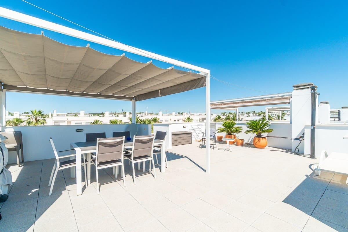 2 soveværelse Bungalow til salg i Vistabella med swimmingpool - € 239.900 (Ref: 9994709)