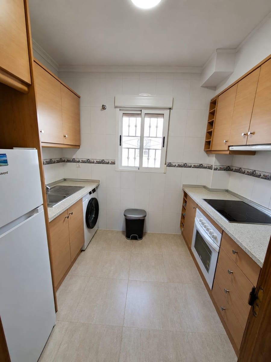 2 bedroom Apartment for sale in Orihuela with pool - € 174,000 (Ref: 9995400)