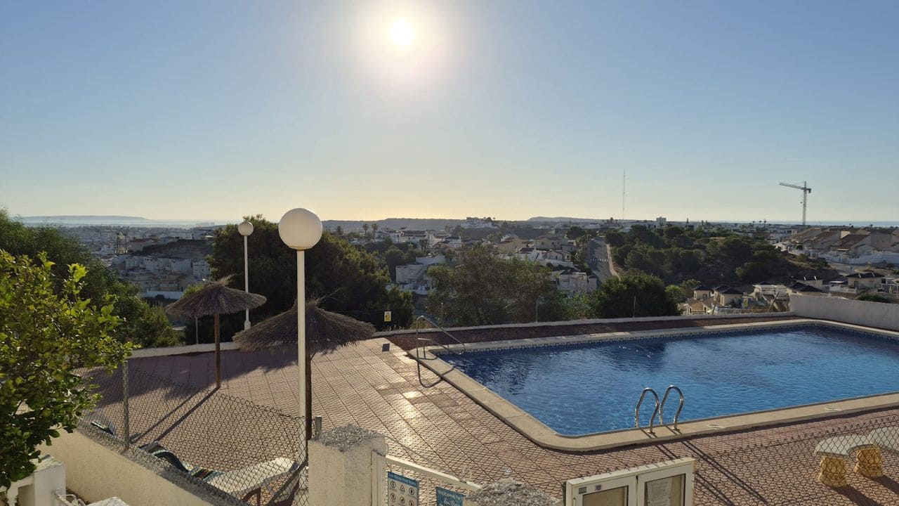 1 soveværelse Lejlighed til salg i Ciudad Quesada med swimmingpool garage - € 110.000 (Ref: 9995403)