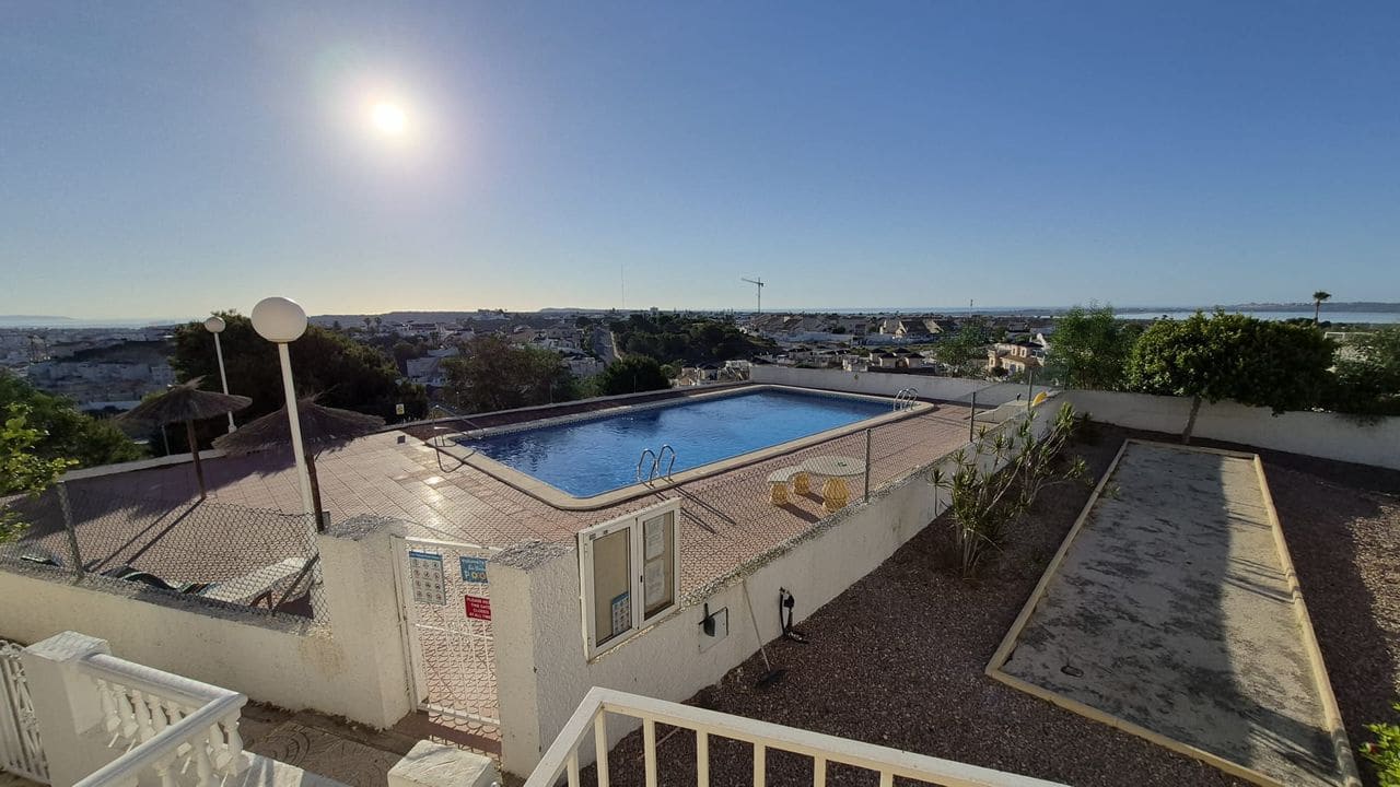 1 soveværelse Lejlighed til salg i Ciudad Quesada med swimmingpool garage - € 110.000 (Ref: 9995403)