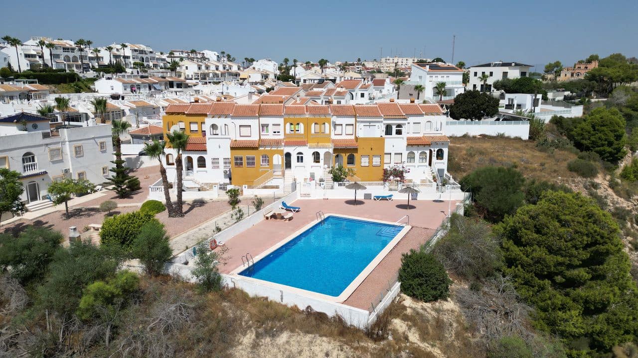 1 soveværelse Lejlighed til salg i Ciudad Quesada med swimmingpool garage - € 110.000 (Ref: 9995403)
