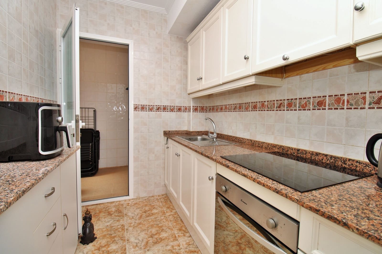 2 sovrum Lägenhet till salu i Orihuela Costa med pool - 149 950 € (Ref: 9995406)