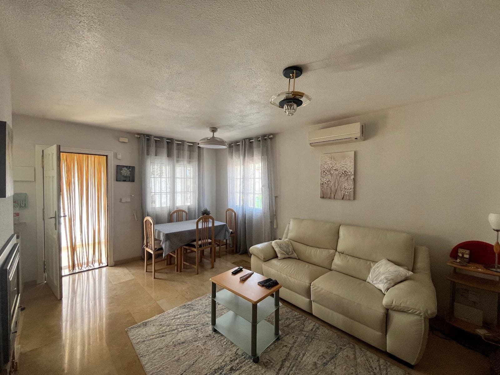 3 soverom Hus til salgs i Playa Flamenca med svømmebasseng - € 259 995 (Ref: 9995410)