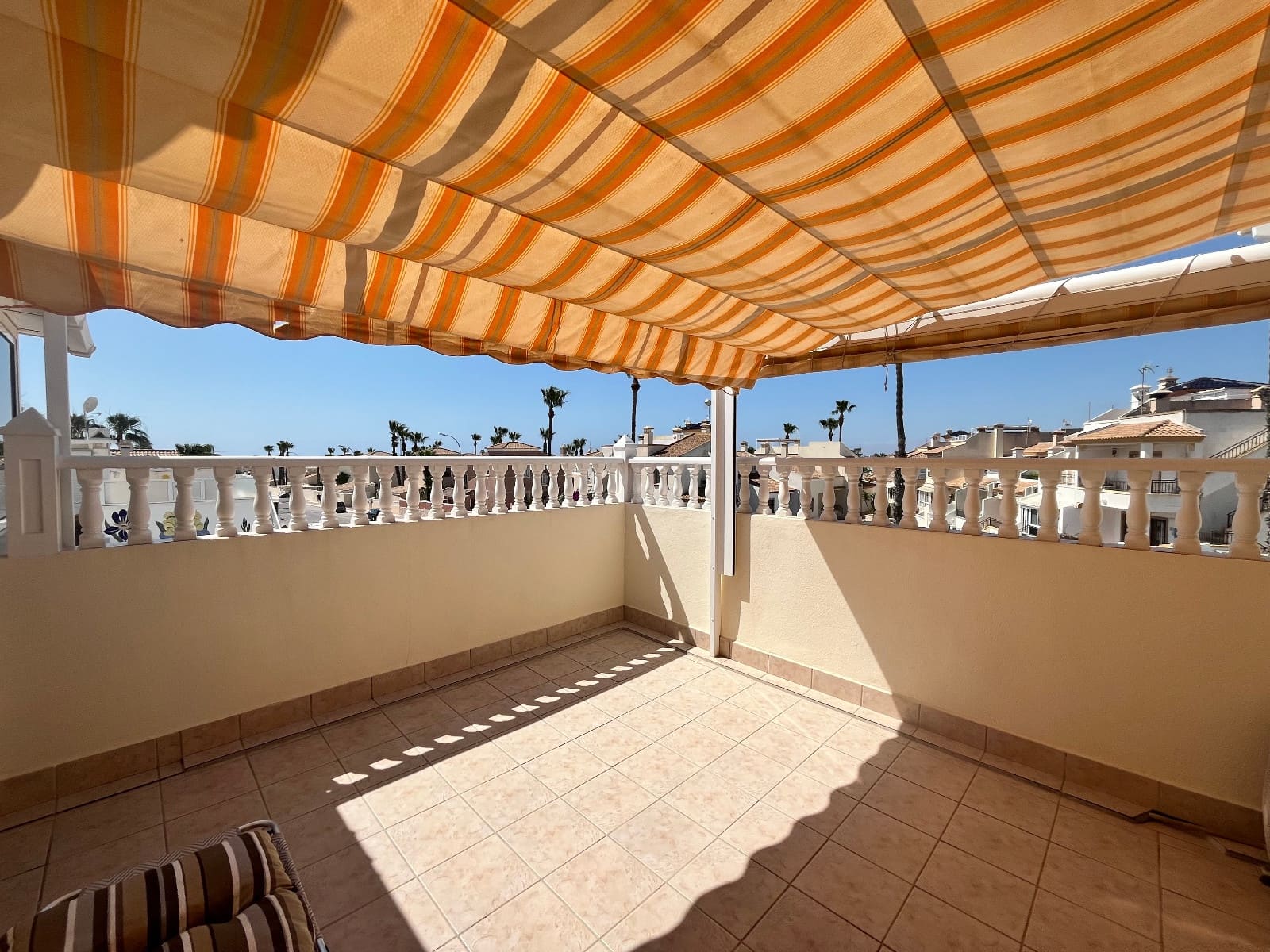 3 soverom Hus til salgs i Playa Flamenca med svømmebasseng - € 259 995 (Ref: 9995410)