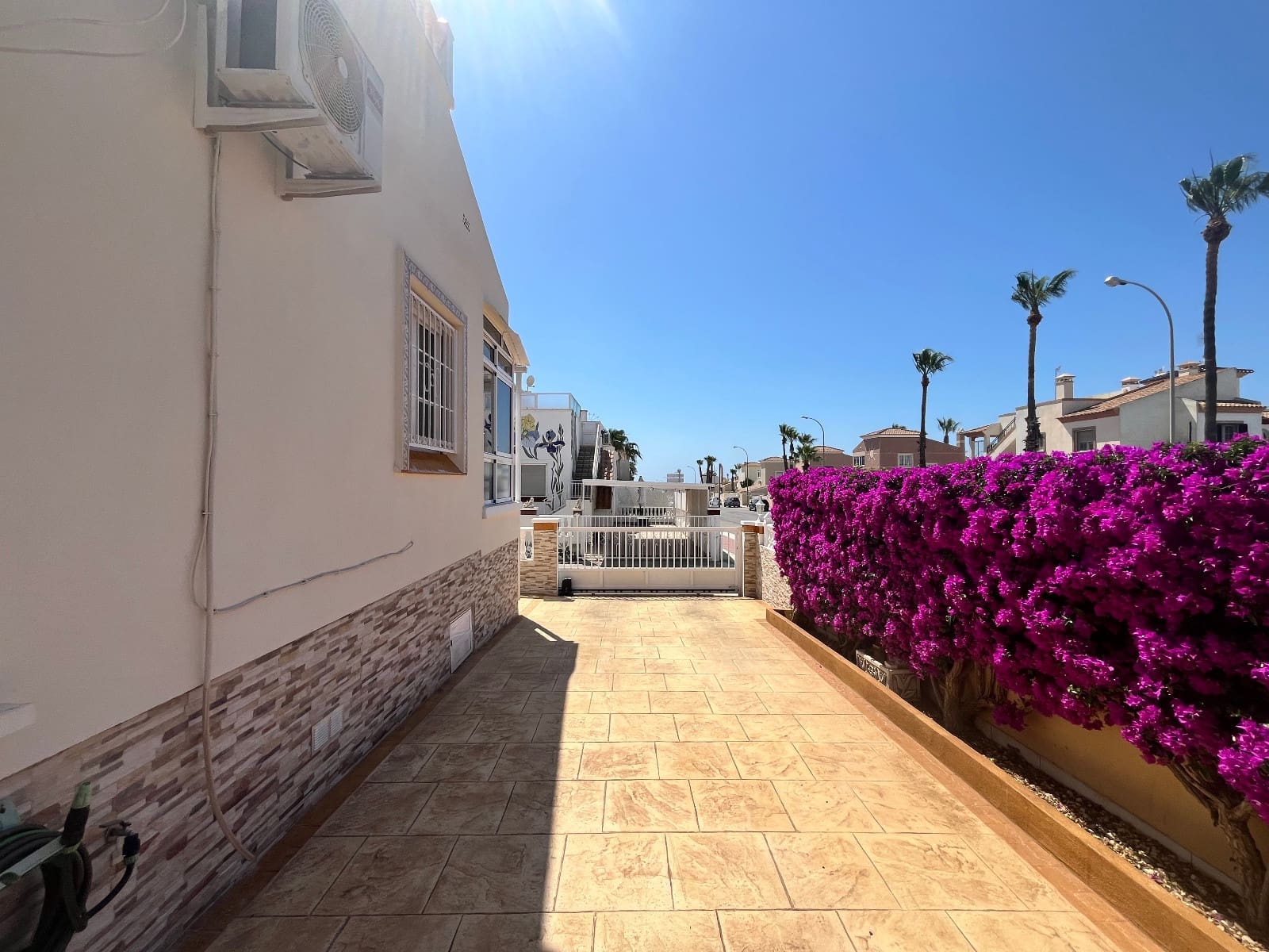 3 soverom Hus til salgs i Playa Flamenca med svømmebasseng - € 259 995 (Ref: 9995410)