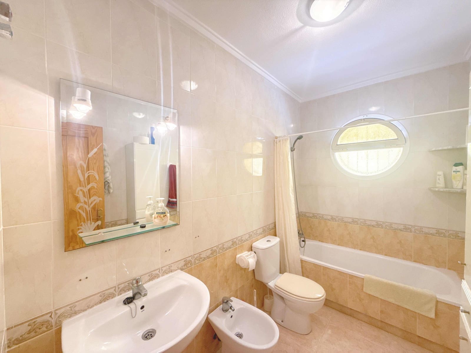 Casa de 3 habitaciones en Orihuela Costa en venta con piscina - 179.950 € (Ref: 9995411)