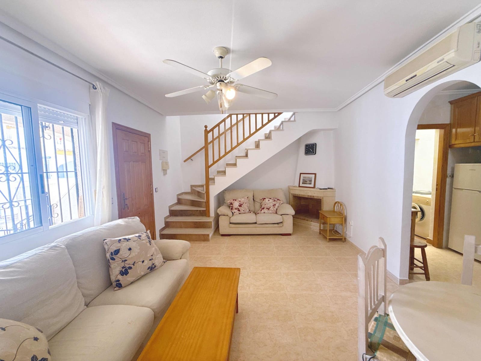 Casa de 3 habitaciones en Orihuela Costa en venta con piscina - 179.950 € (Ref: 9995411)