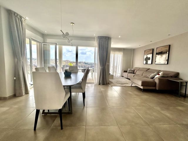4 Zimmer Villa zu verkaufen in Ciudad Quesada, Rojales mit Pool Garage - 925.000 € (Ref: 9996385)