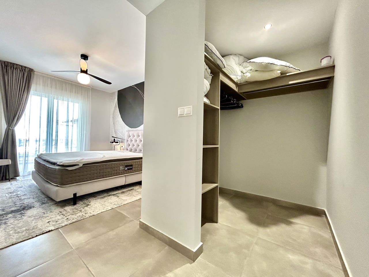 4 Zimmer Villa zu verkaufen in Ciudad Quesada mit Pool Garage - 925.000 € (Ref: 9996385)