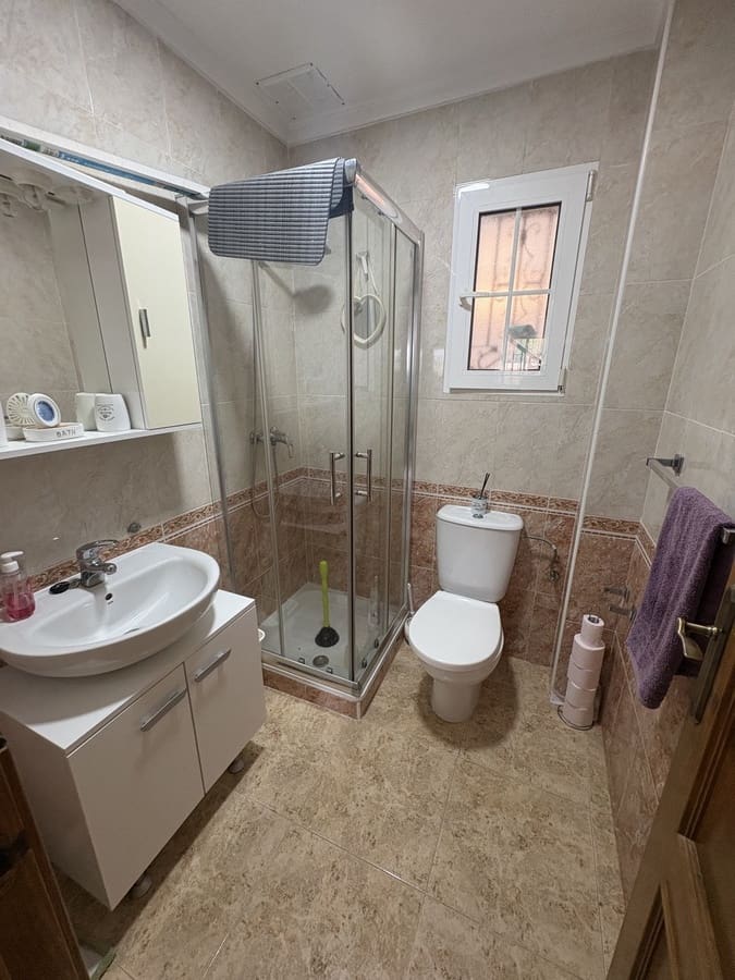 3 soverom Hus til salgs i Villamartin med svømmebasseng - € 199 995 (Ref: 9996387)