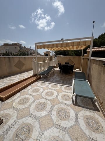 3 soverom Hus til salgs i Villamartin, Orihuela med svømmebasseng - € 199 995 (Ref: 9996387)
