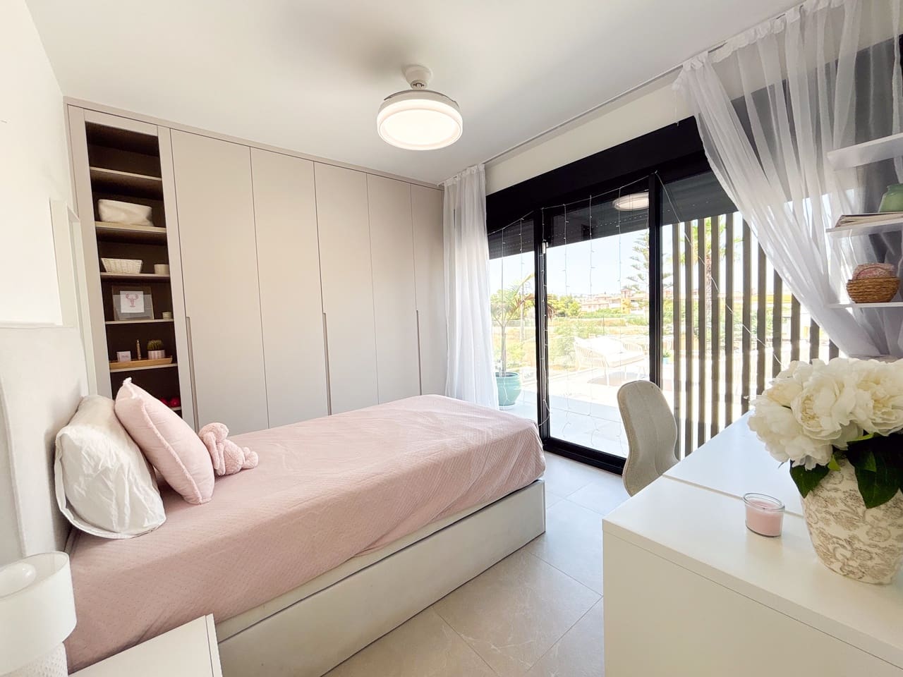 3 camera da letto Villa in vendita in Cabo Roig con piscina - 749.000 € (Rif: 9996388)